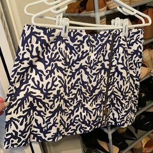 Lilly navy and white skort